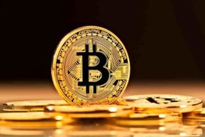 Bitcoin, la rivoluzione della moneta digitale: come funziona e perché se ne parla sempre di più